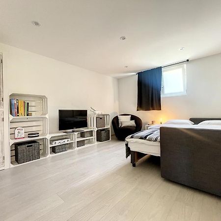 Appartement Moderne Avec Terrasse Et Piscine A Chatel Sur Bex Luaran gambar